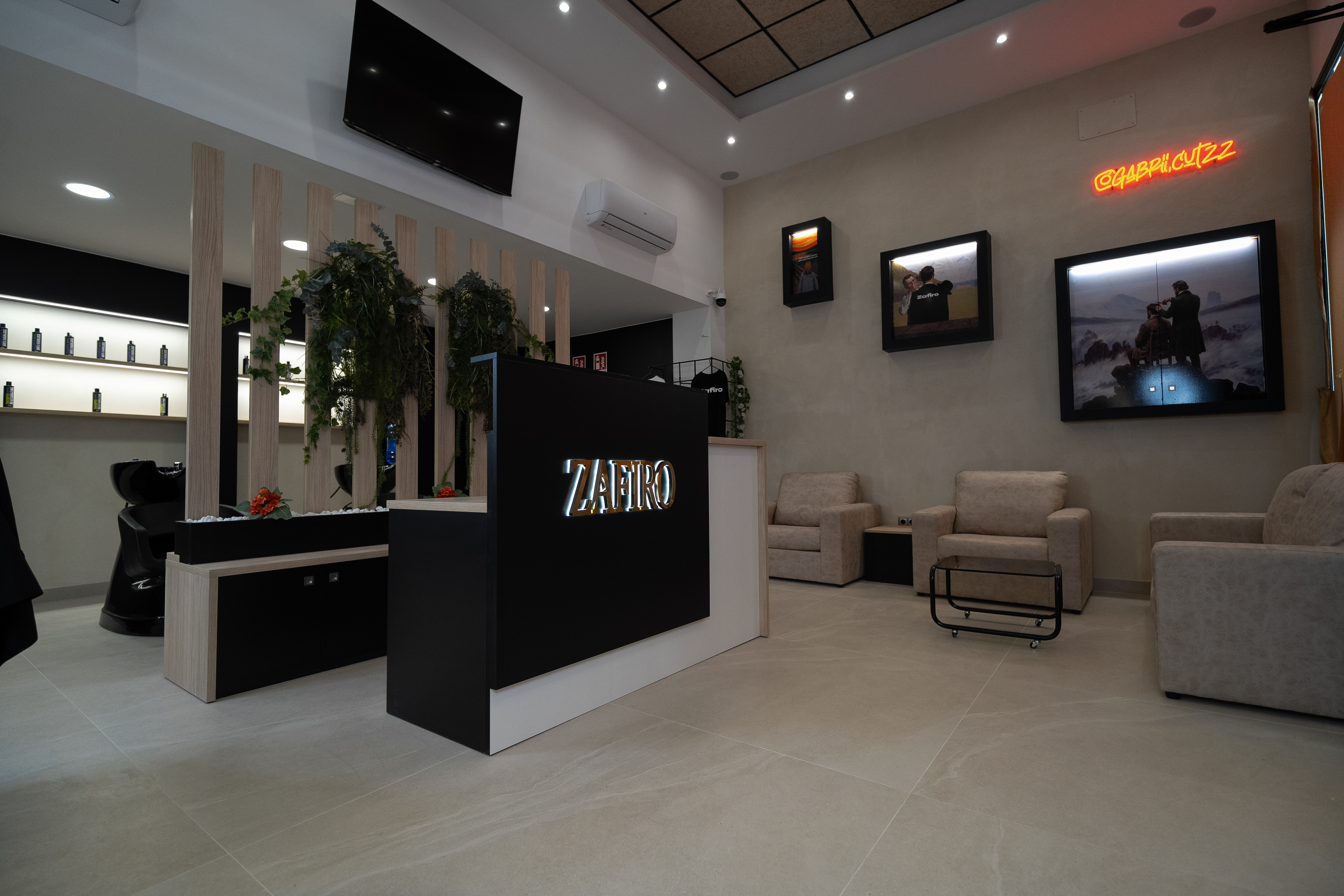 Zafiro Estudio - Barbería de autor